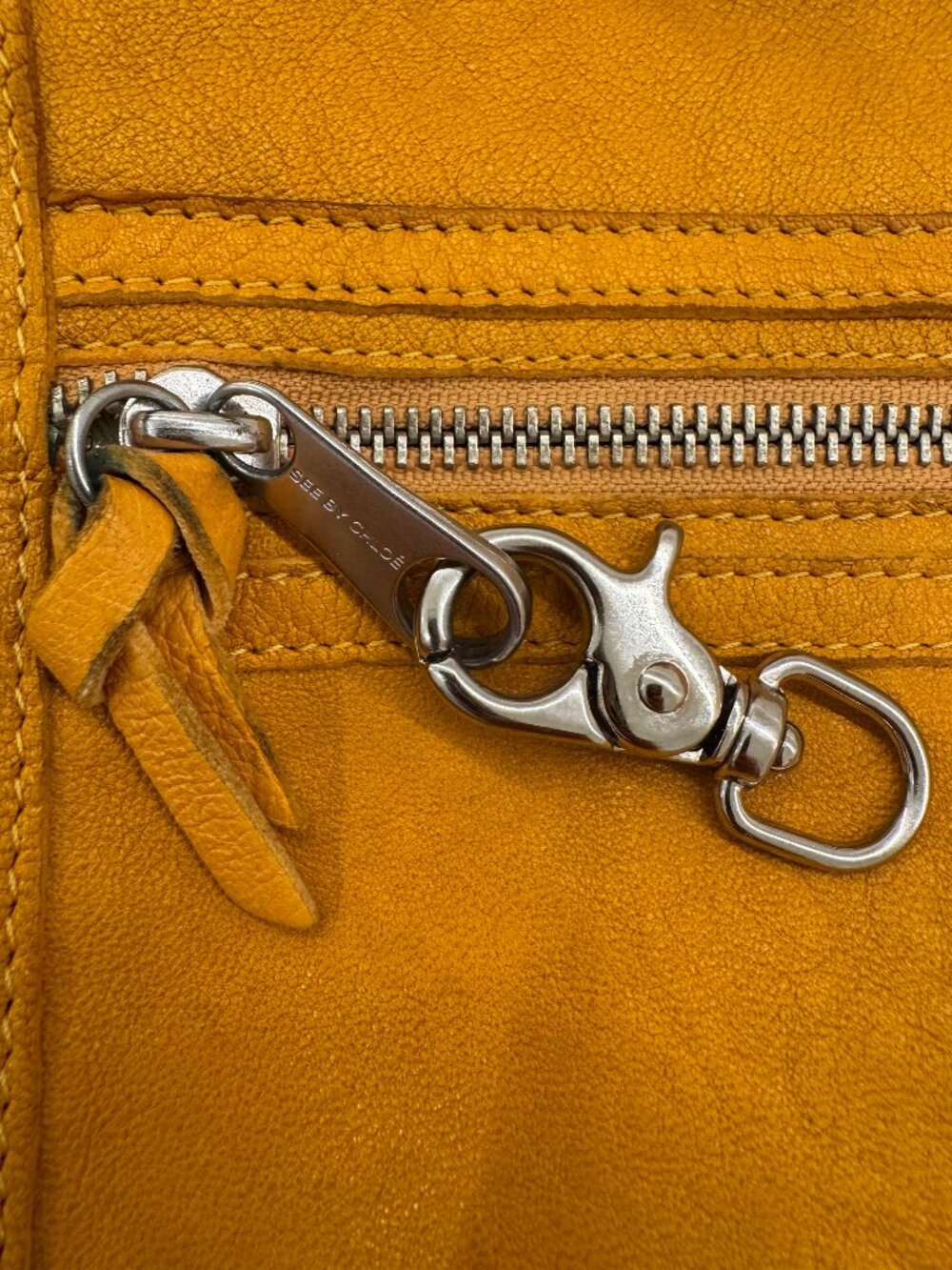 See By Chloe Leather Hobo bag with dust bag - Picture 8 of 11